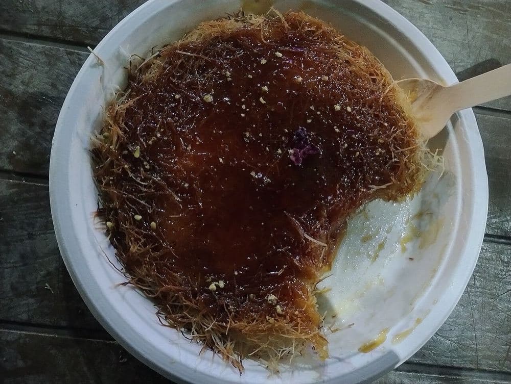 Konafa tray with nuts